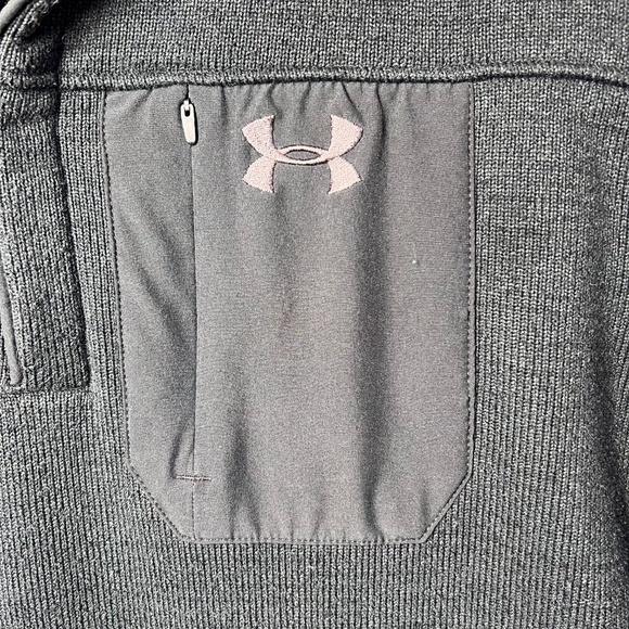 |•UNDER ARMOUR•| Black Fleece Pullover Size XL - Picture 3 of 10